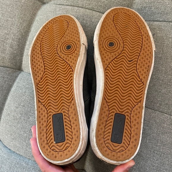 Deuce Brand shoes - Picture 5 of 7